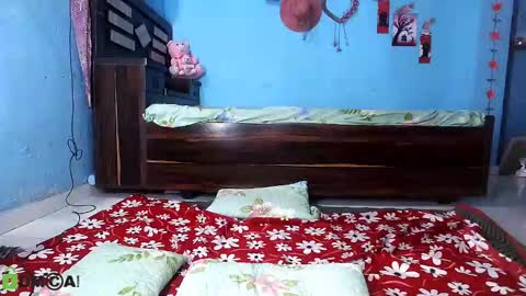 Pureannuals online show from January 18, 3:42 am