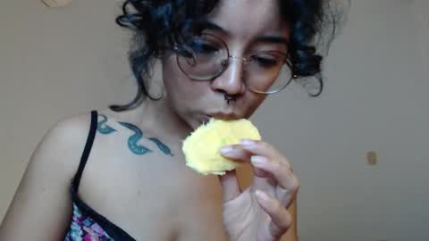 Izumi online show from November 14, 5:18 am