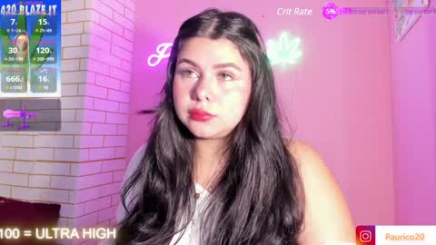 Pau online show from December 18, 8:14 pm