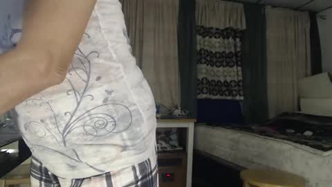 putiputi4u online show from January 14, 5:19 am