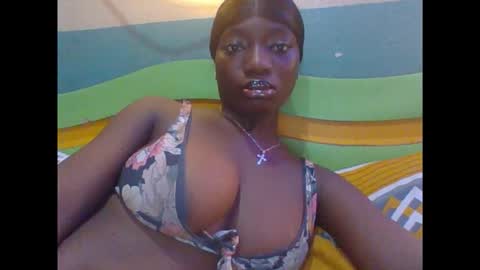 ora online show from November 15, 10:27 am