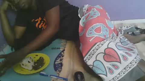 queen_berry1 online show from September 18, 7:40 am