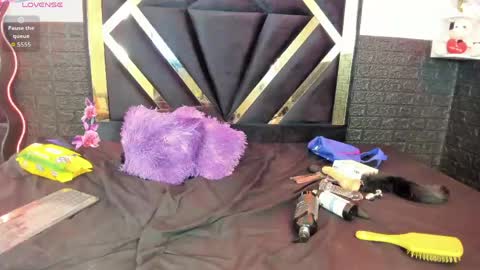 Jenni online show from June 6, 5:25 am