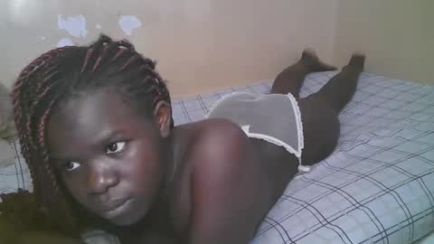 queen_latasha online show from March 21, 9:03 am