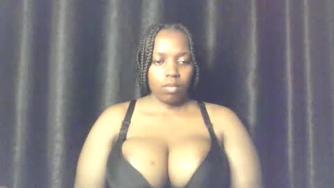 QUEEN online show from March 12, 12:30 pm