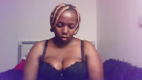 QUEEN online show from April 18, 11:35 am