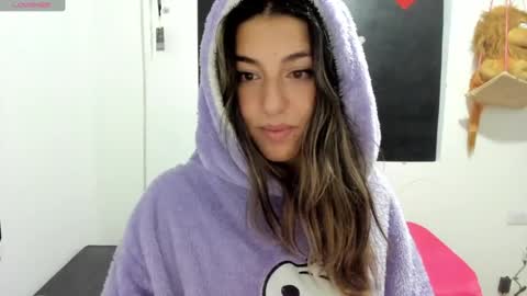queen_natttyy online show from January 14, 3:22 am