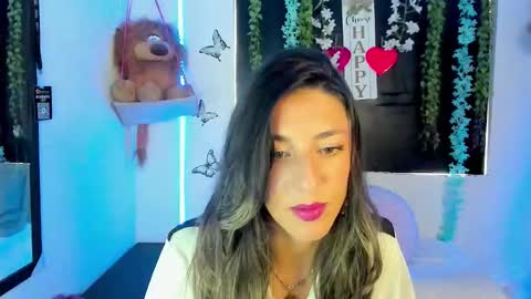 queen_natttyy online show from February 20, 2:51 pm