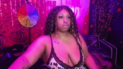 Queen Cherise Roze online show from April 2, 5:32 pm