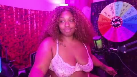Queen Cherise Roze online show from June 23, 1:31 pm