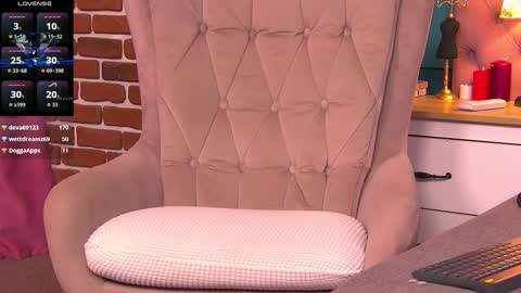 Diabla online show from November 26, 11:00 am