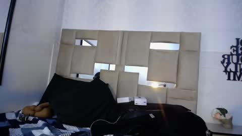 QUEENJEENN online show from January 16, 8:22 am