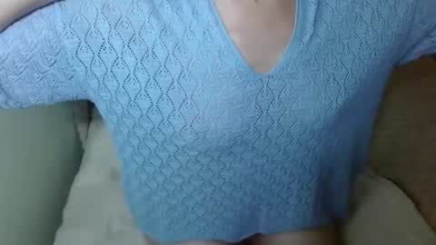 queenoftenderness online show from February 4, 12:08 pm