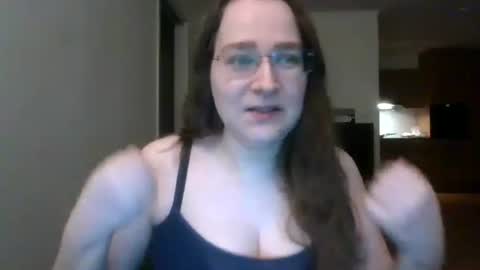 queenofthenights online show from February 12, 10:00 pm