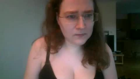 queenofthenights online show from June 24, 8:08 pm