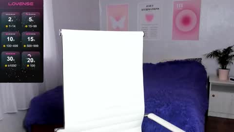 Anna online show from November 16, 8:16 am