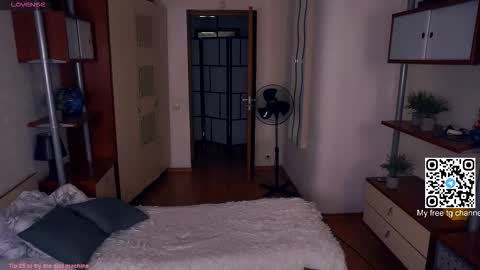 Tate online show from September 22, 4:22 am