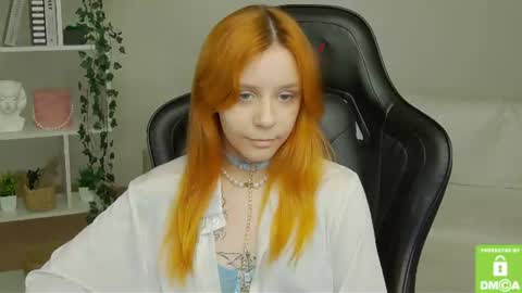 rachel__lips online show from June 13, 9:51 am
