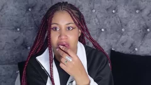 RachelAnn online show from December 20, 3:32 am