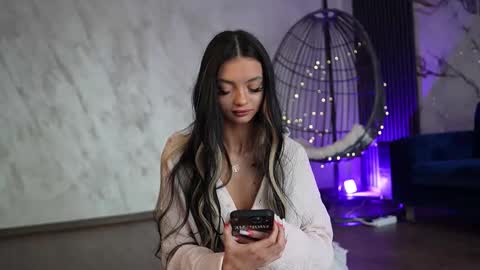 Ann online show from March 8, 5:22 am