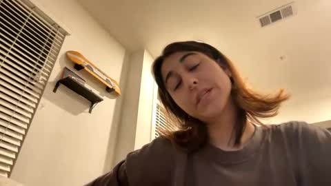 Ray Ray online show from December 21, 6:19 am