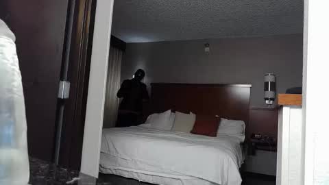    RAMONA Q   online show from October 15, 9:45 am