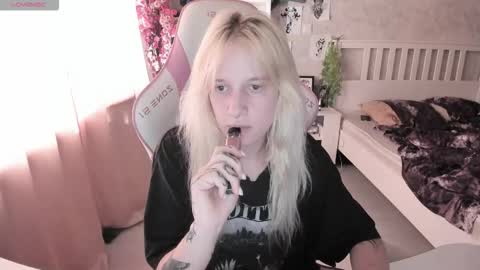 Rapunzel online show from September 12, 1:18 pm