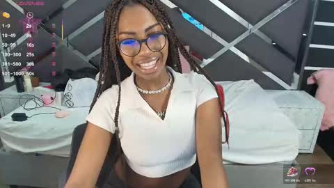 Raquel online show from November 26, 7:37 pm