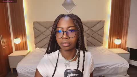 Raquel online show from February 25, 12:26 pm