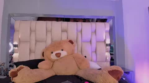  raquel  online show from June 12, 7:33 pm