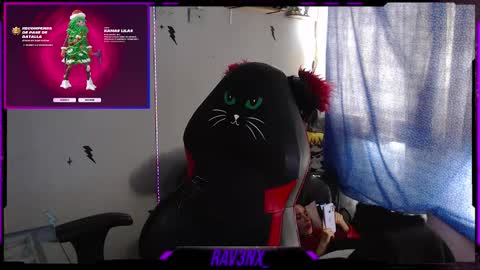   online show from December 11, 3:37 pm