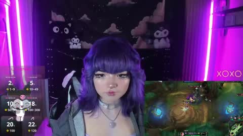 ravencollen online show from April 17, 8:22 pm