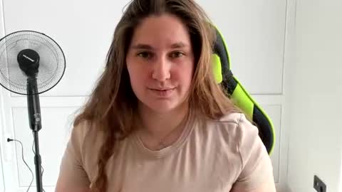 Raven online show from June 18, 7:32 am