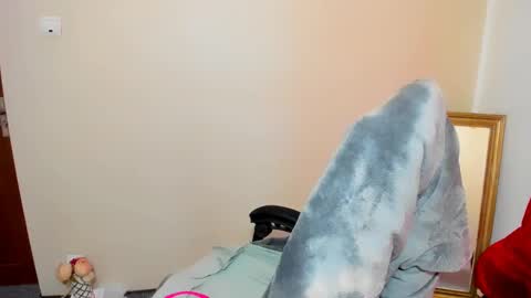 Raven online show from January 4, 8:39 am