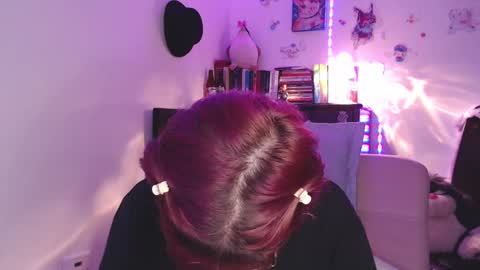 raventh_ online show from February 14, 4:58 am