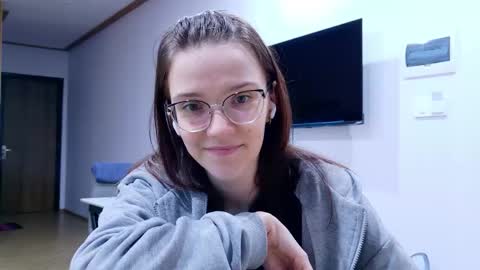 Ray-Ray online show from January 8, 10:19 am