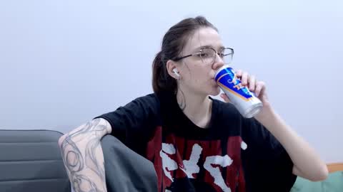 Ray-Ray online show from February 16, 11:54 am