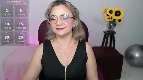 REBECA online show from February 16, 1:55 pm