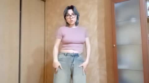 Zoe online show from February 6, 2:20 pm