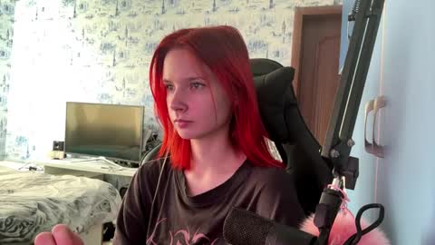 Mary online show from April 23, 8:11 am