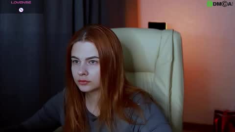 red__dizzy online show from March 29, 2:43 am