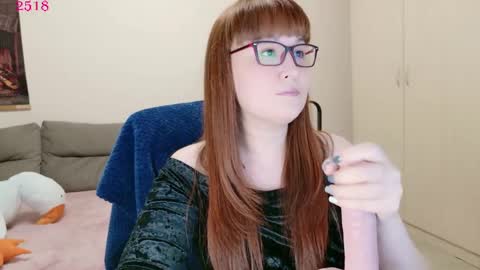 Lisa online show from April 19, 6:10 pm