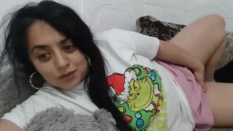 Reea online show from February 17, 9:43 pm