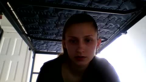 reinabennett online show from April 8, 10:34 pm