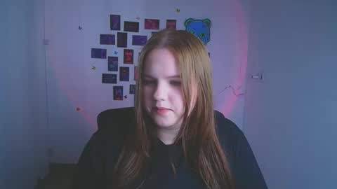 Reina online show from May 4, 6:39 am