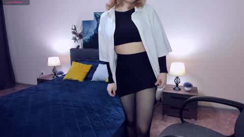 RemiPeach online show from June 4, 4:00 pm