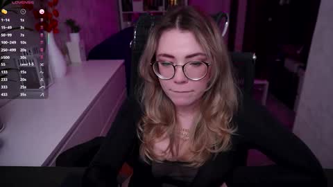 RemyWild online show from November 29, 4:33 pm