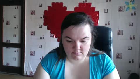 renataoia online show from March 10, 12:06 pm