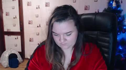 renataoia online show from January 4, 4:22 pm