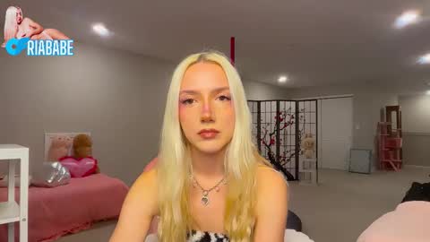 ria  online show from February 21, 3:29 am